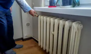 Jak ustawić grzejnik w bloku, aby zaoszczędzić na ogrzewaniu?