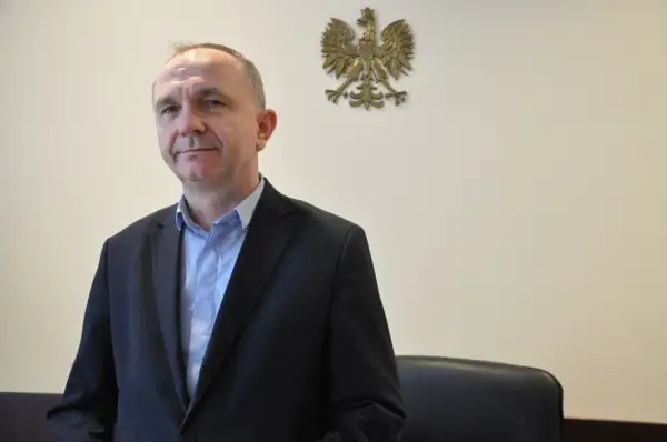 Kto wybiera prezesa spółdzielni mieszkaniowej? Kluczowe informacje i procedury